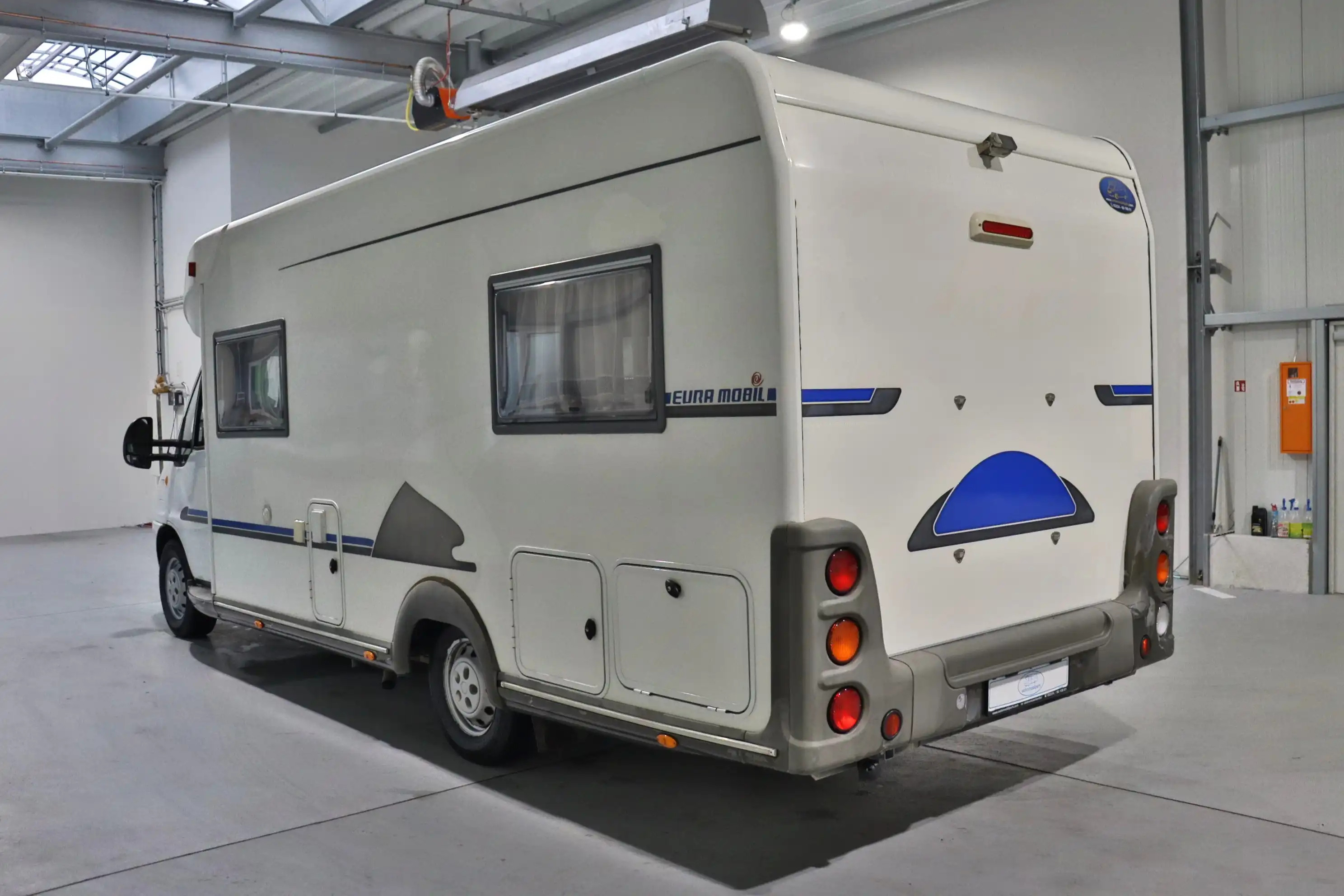 EURAMOBIL Contura 702 EB
